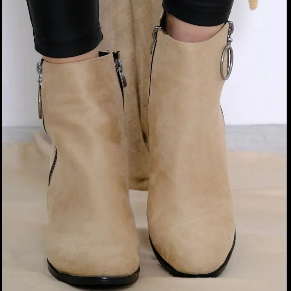 SHOELAND LANCAST WOMEN"S ANKLE BOOT